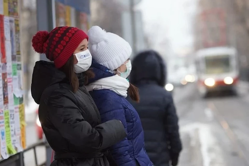 В Минздраве не исключили третью волну пандемии коронавируса в России