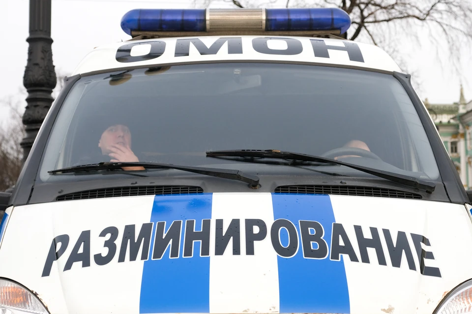 В Петербурге "заминировали" все городские больницы