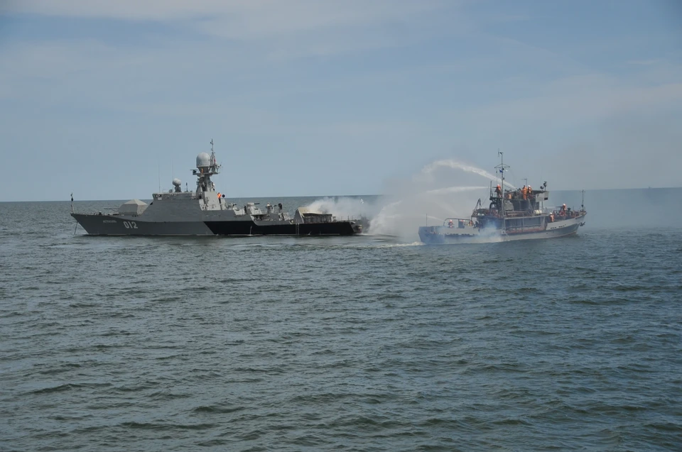 Корабли Каспийской флотилии завершили переход в Черное море