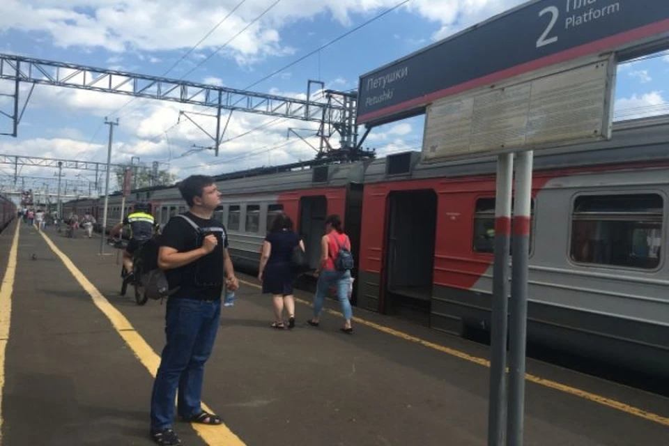 Электричка петушки москва на сегодня. Электричка Москва-Петушки. Поезд Москва Петушки. Железнодорожные станции Москва Петушки. Москва Петушки вокзал.