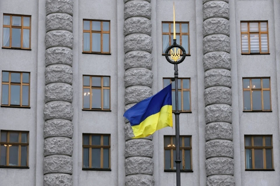 Украинский эксперт считает, что в стране назревает «бессмысленный и беспощадный» бунт