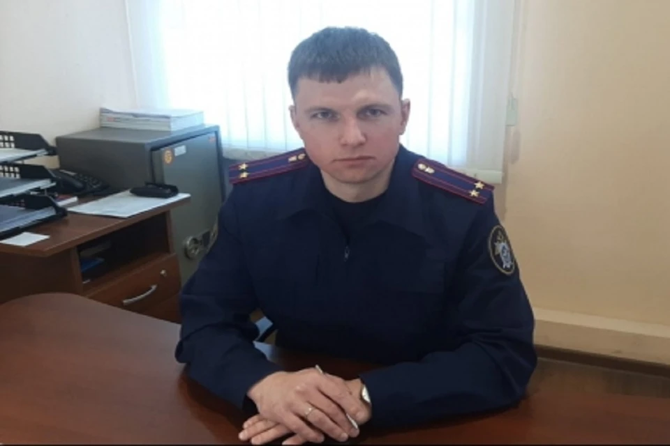 Руководитель следственного отдела навестил в больнице мальчика, пострадавшего от нападения собаки под Новосибирском. Фото: СК РФ по НСО.