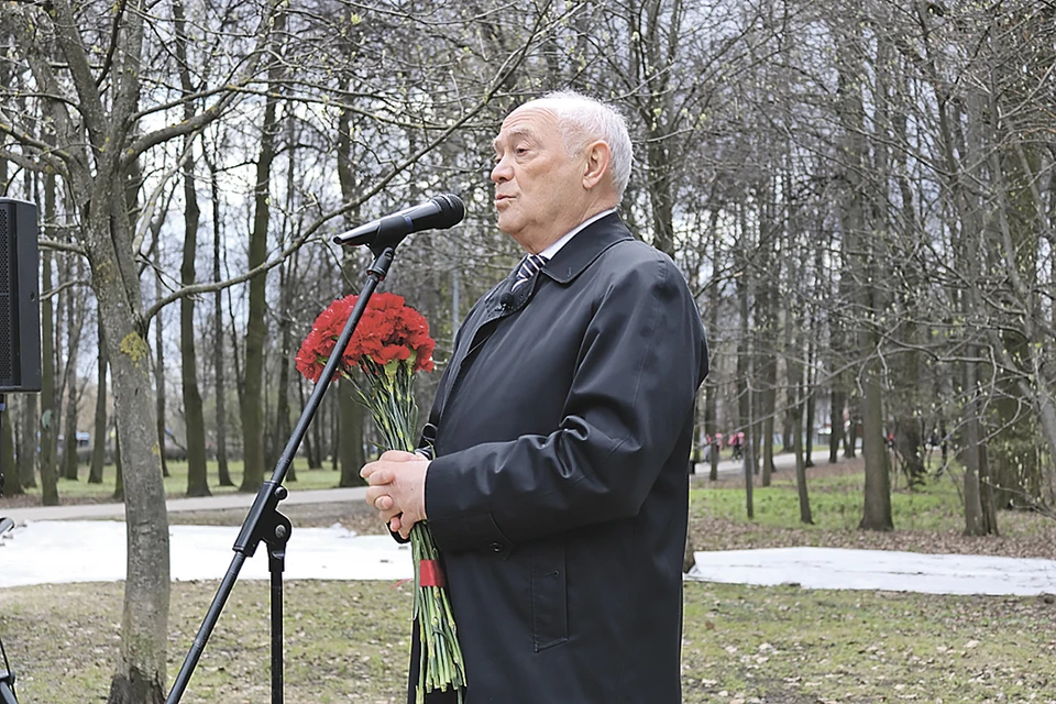 Академик РАН​ Александр Румянцев на траурном митинге. Фото: Ольга МАКАРОВА