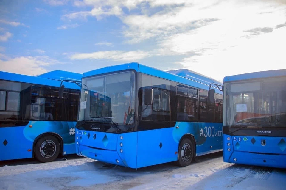 В Кемерове из-за репетиций к 9 Мая на два дня изменят схему движения автобусов. Фото: АПК.