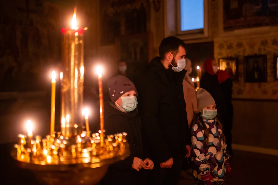 В храмах области пройдут традиционные праздничные богослужения, но с обязательным требованием о соблюдении антиковидных мер.