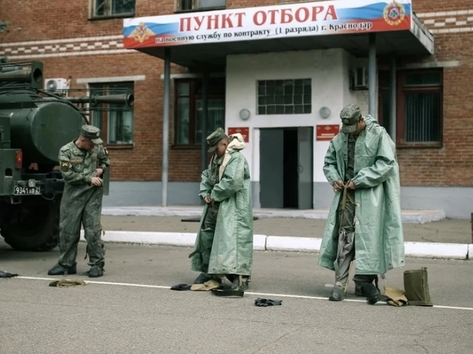 За отказ служить парень пойдет под суд