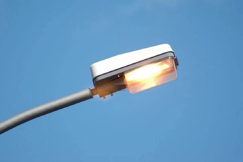 Мэрия Новосибирска направит 901 миллион рублей на замену ламп в уличных фонарях.