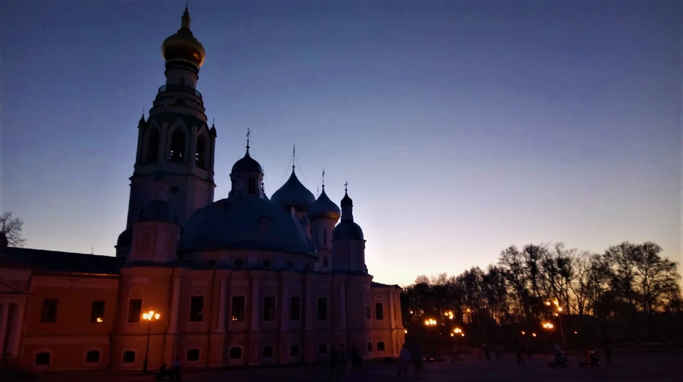 Кремлевская площадь Вологды