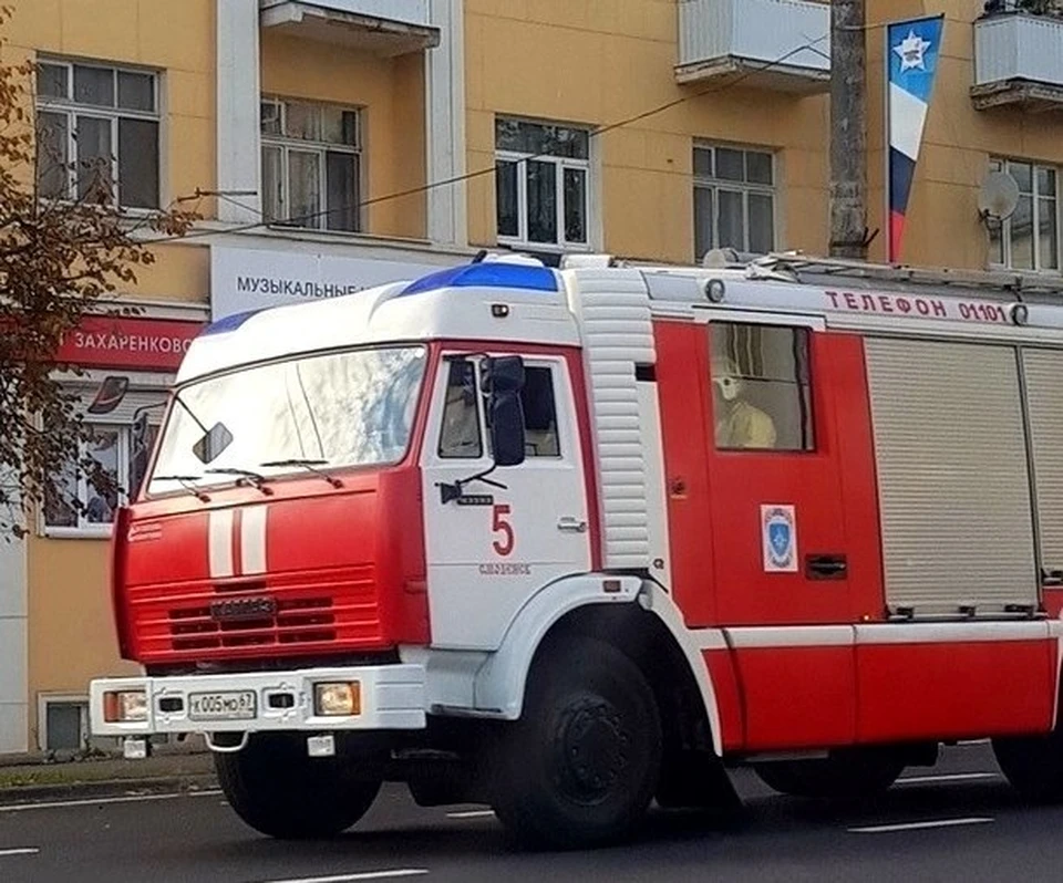 Уступи дорогу пожарной машине