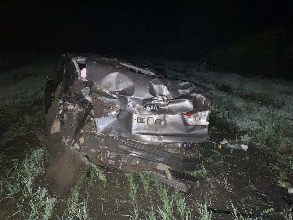 Водителя с места ДТП увезли в больницу