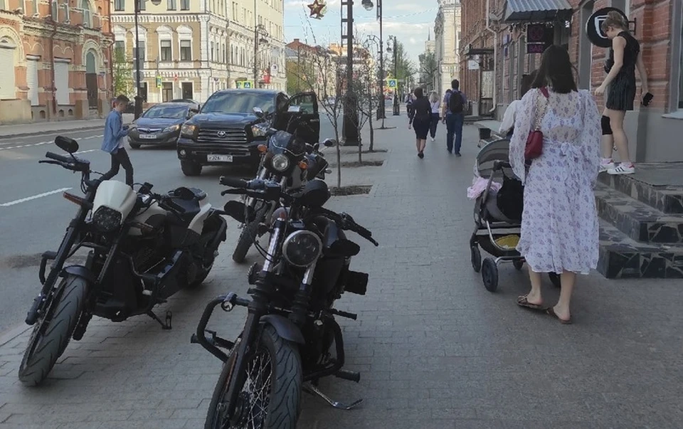 В Тюмени лето начинается с прохлады.