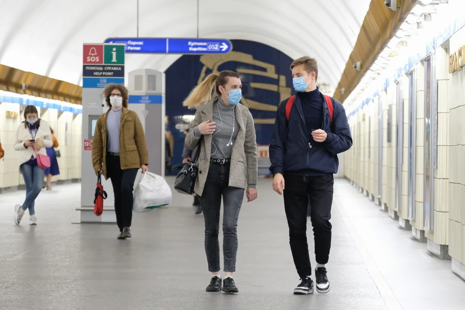 Благодаря новому соглашению, который Смольный заключил на ПМЭФ, в Петербурге к 2032 году могут построить не менее восьми новых станций метро.