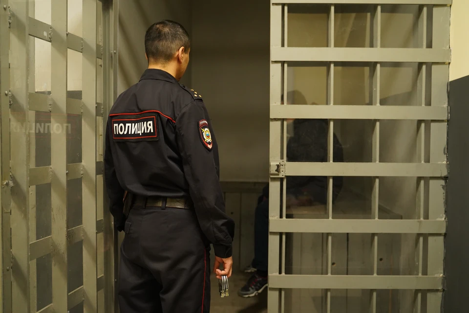 Несколько человек подозревали в вымогательстве 70 млн рублей