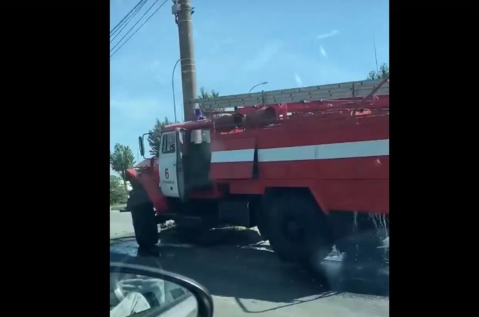Пожарные ехали на вызов в сады