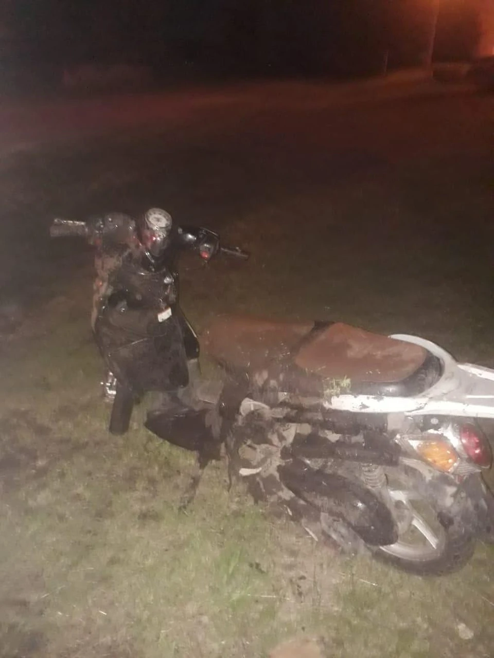 Легковое авто врезалось в мопед