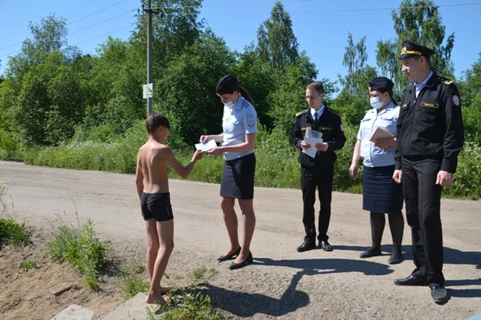 В Смоленске полицейские начали проводить рейды на водоемах. Фото: пресс-служба УМВД по Смоленской области.