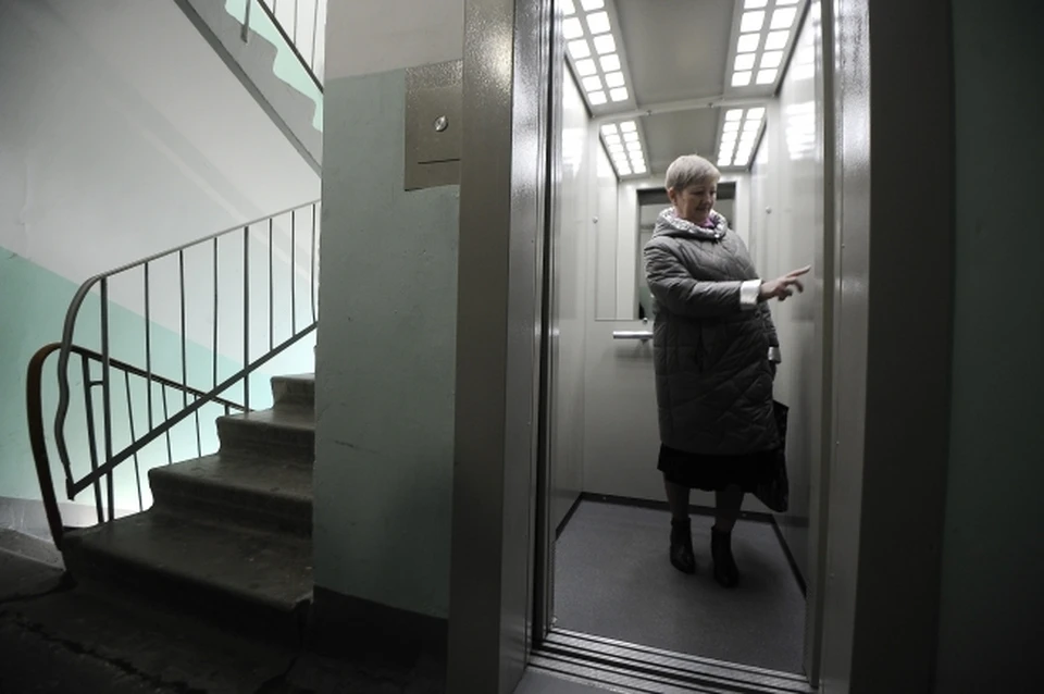 До конца года планируется установить около 300 лифтов в 111 домах Приморья.
