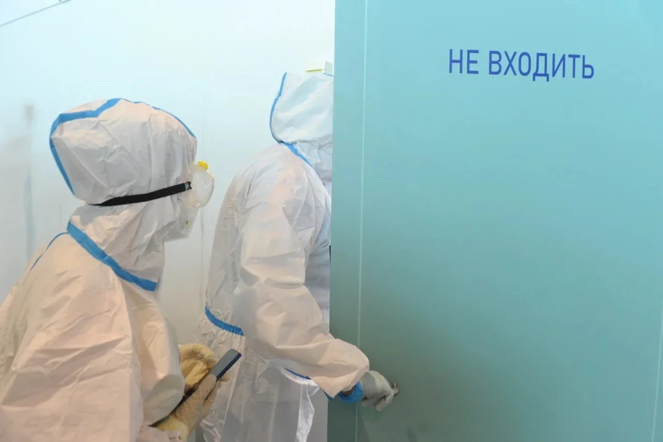 Комздрав Петербурга заявил о выходе города на высокое плато по коронавирусу.