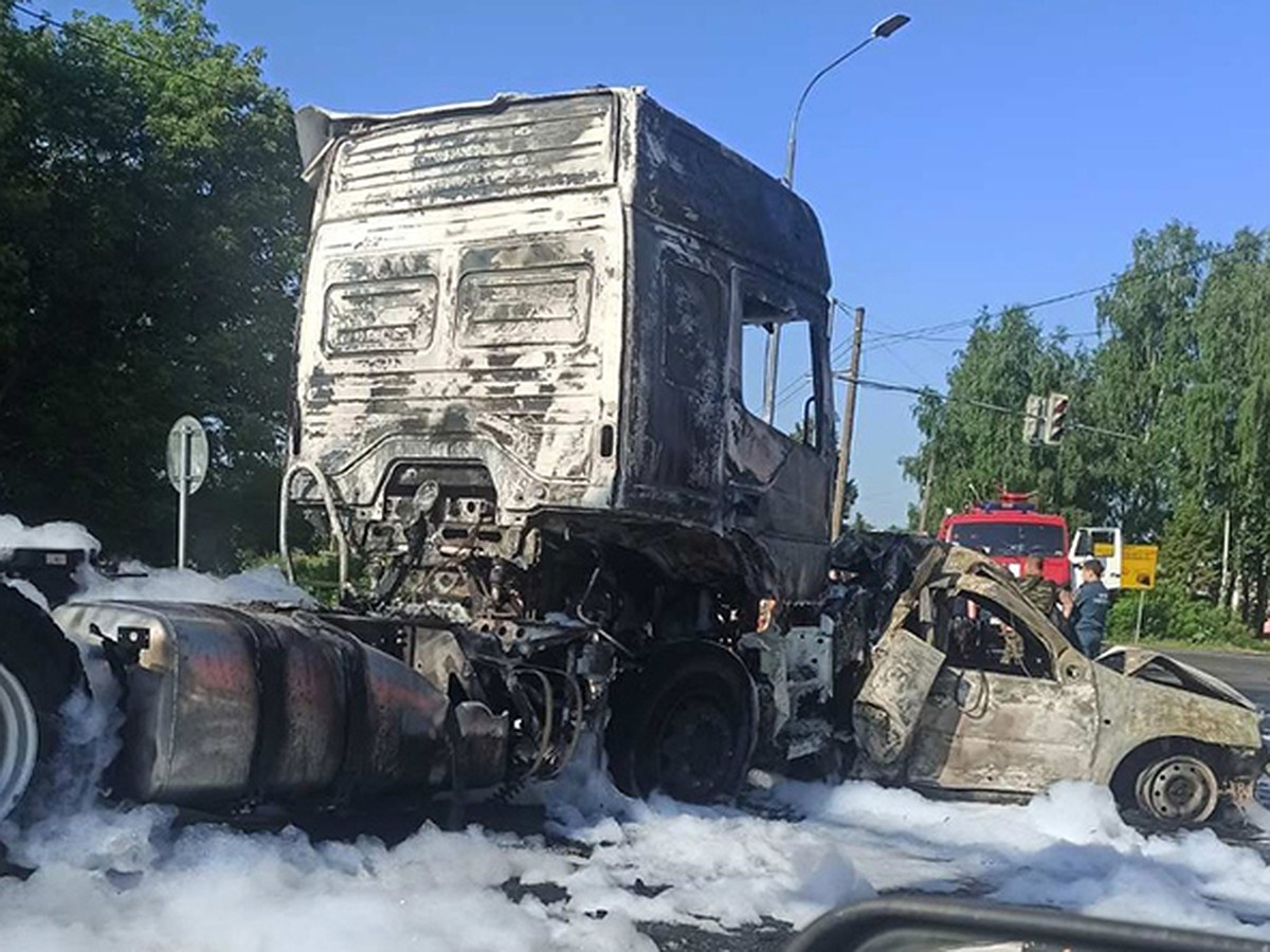 Трое погибших и один раненый: Фото страшной аварии под Нижним Новгородом  появилось в сети - KP.RU