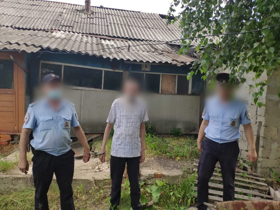 Мужчина забил собутыльника, который перестал контролировать свою физиологию