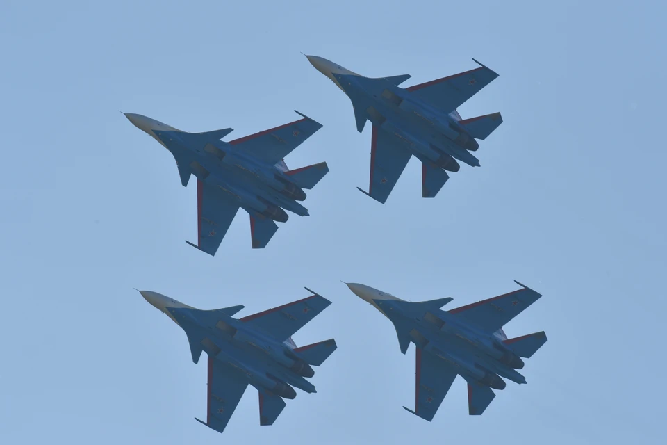 Минобороны о поднятых в воздух истребителях: Фрегат Нидерландов двигался в сторону Керченского пролива