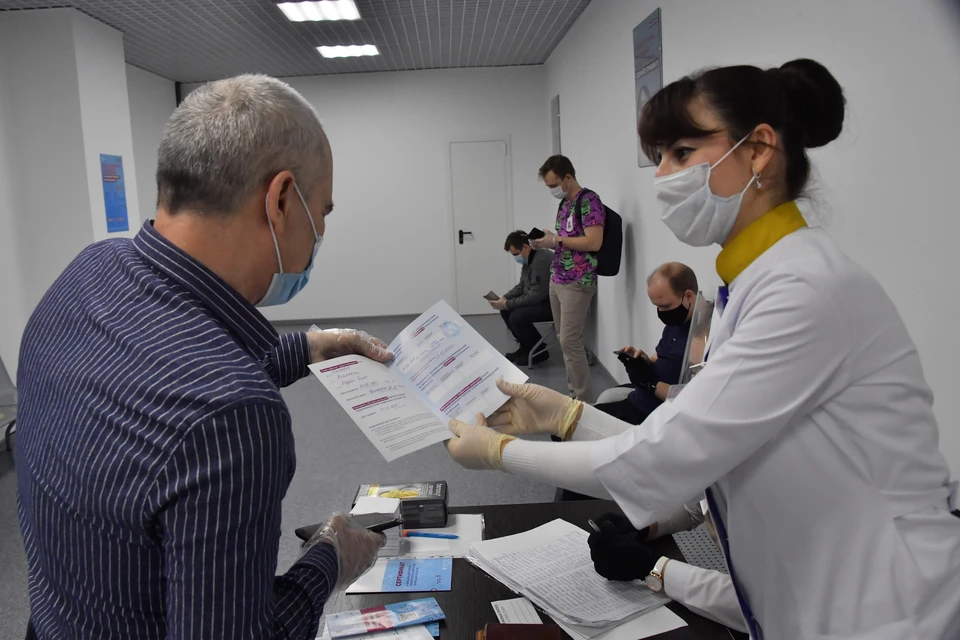 В Тверской области продолжается вакцинация против коронавируса.
