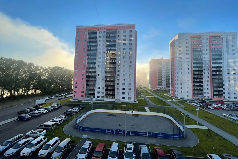 Новосибирск накрыл красивый туман.