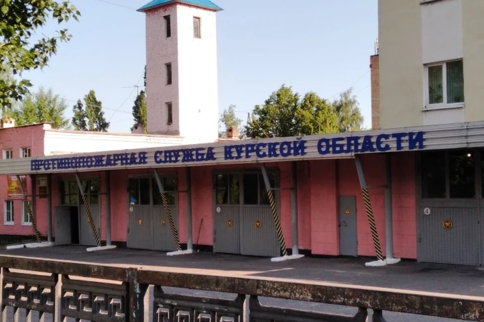 Пожар тушили 15 человек