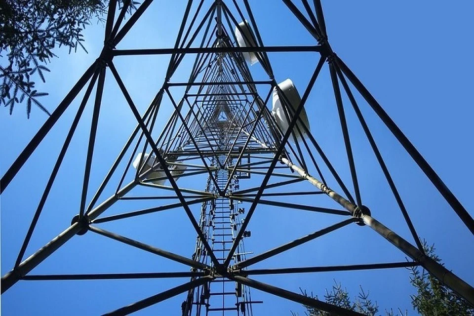 Покрытие 4G-связью должно охватывать все автодороги и железнодорожные направления. Фото: Мининформ РК/официальный сайт