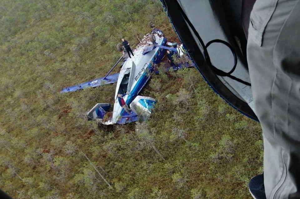 Самолет перевернулся через «голову», но никто из пассажиров не пострадал. Фото: Сибирский авиационный поисково-спасательный центр