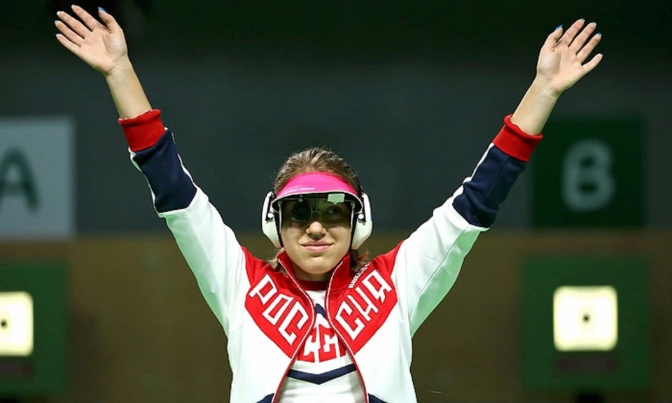 В командных соревнованиях по стрельбе омичка завоевала вторую медаль на олимпиаде в Токио.