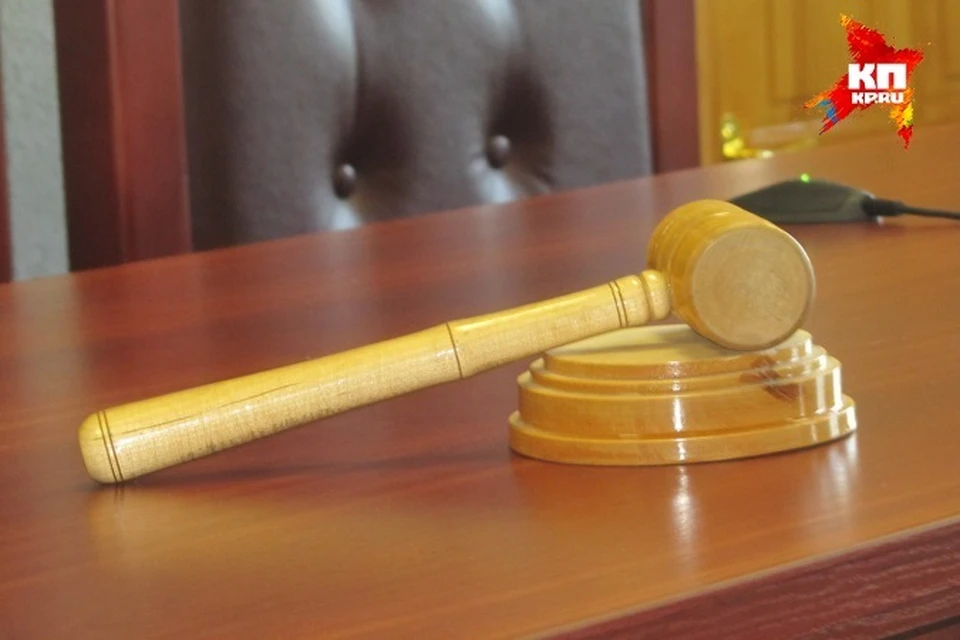 Большинство участников банды задержали в 2011 году, но одному мужчине удалось скрыться.