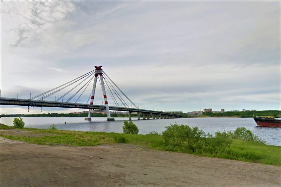 Октябрьский мост