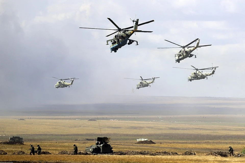 Россия, Таджикистан и Узбекистан начали военные учения на границе с Афганистаном
