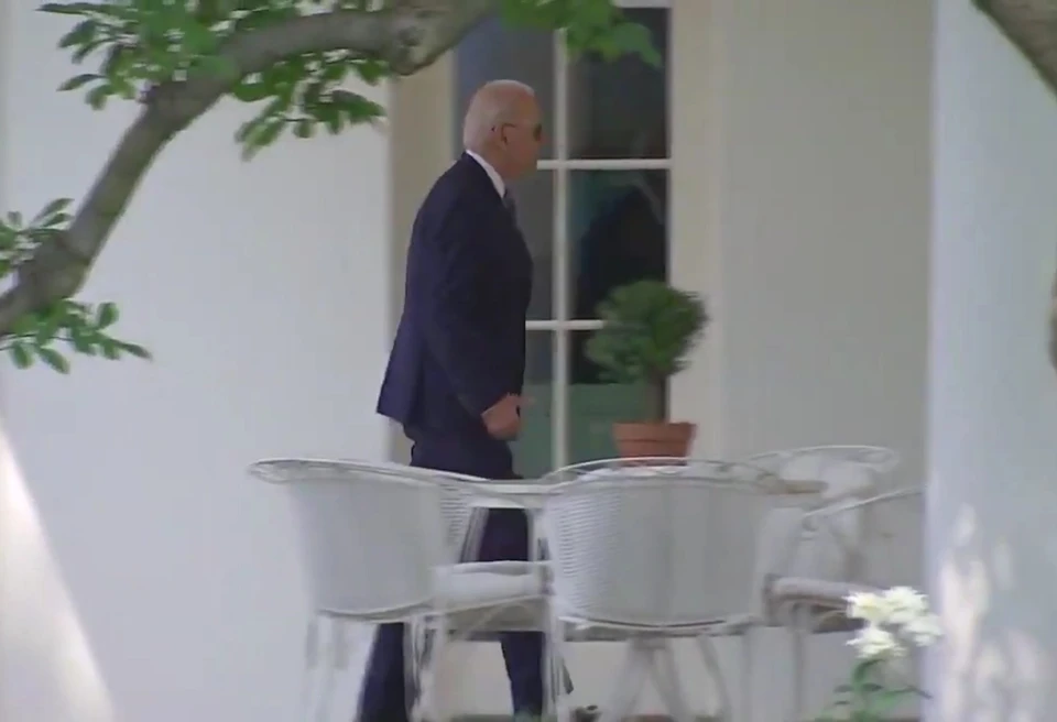 Байден заблудился около Белого дома. Фото: кадр из видео