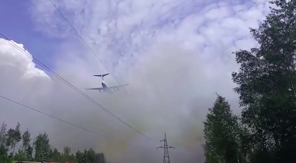 Борьба с лесными пожарами за четыре поселения продолжается в Нижегородской области. ФОТО: ГУ МЧС России по Нижегородской области