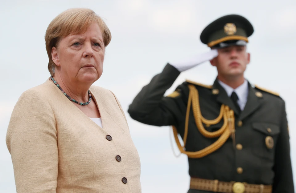 Немецкого журналиста удивил "будничный прием" Меркель в Киеве