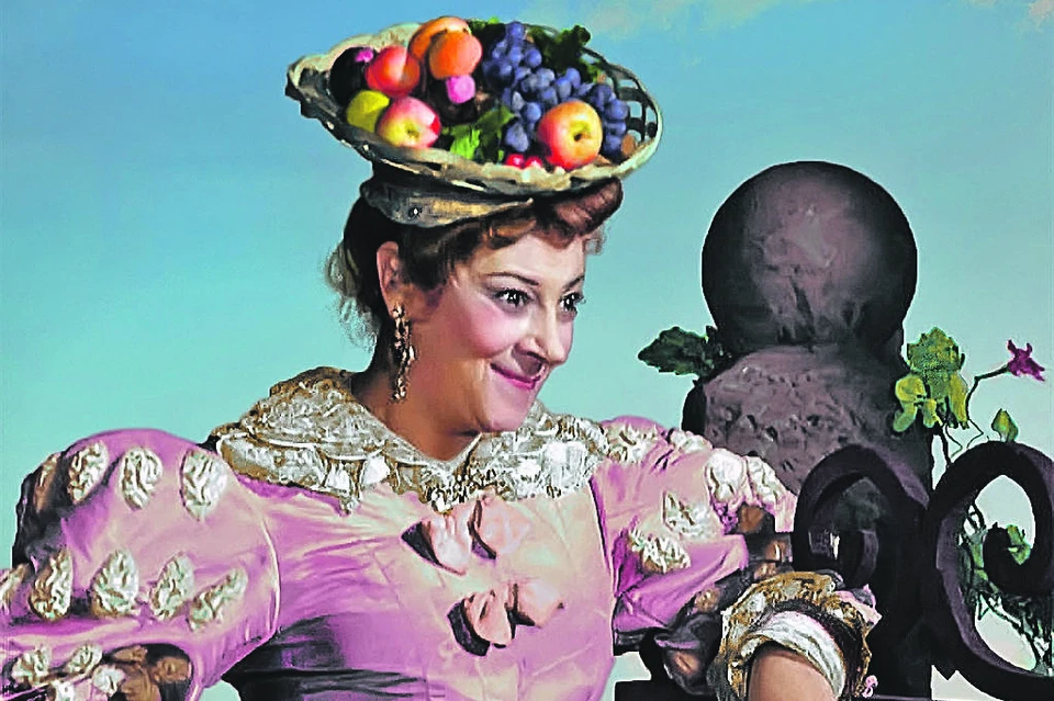 Полная энтузиазма мачеха Золушки («Золушка», 1947). Фото: Кадр из фильма
