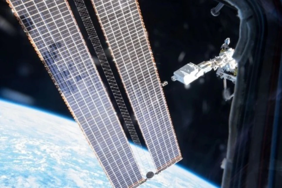 Российские космонавты нашли трещины еще в одном модуле МКС