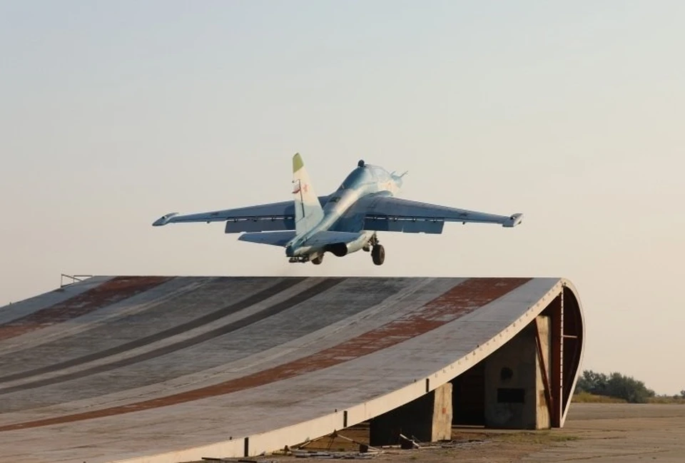 Летчики палубной авиации Северного флота проходят подготовку в Крыму. Фото: отдел информационного обеспечения ЧФ