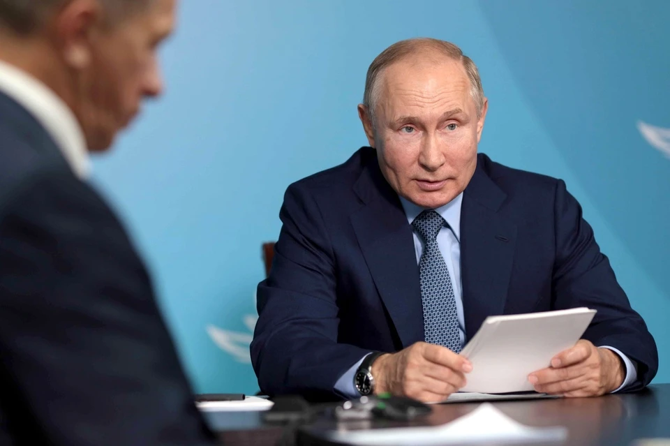 «Идея очень хорошая, мне очень нравится», – прокомментировал Путин планы на строительство рыбного логистического центра. Фото: пресс-служба президента РФ