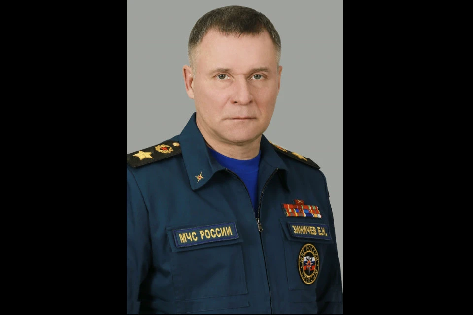 Евгений Зиничев погиб, спасая человека. Фото: МЧС России