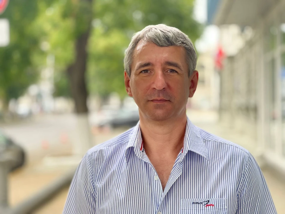 Писатель и политолог Сергей Юхин