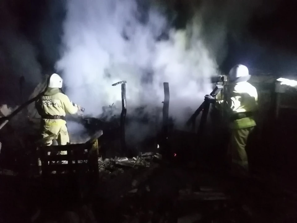 На хуторе Райгородка загорелся автомобиль «Газ 330232».