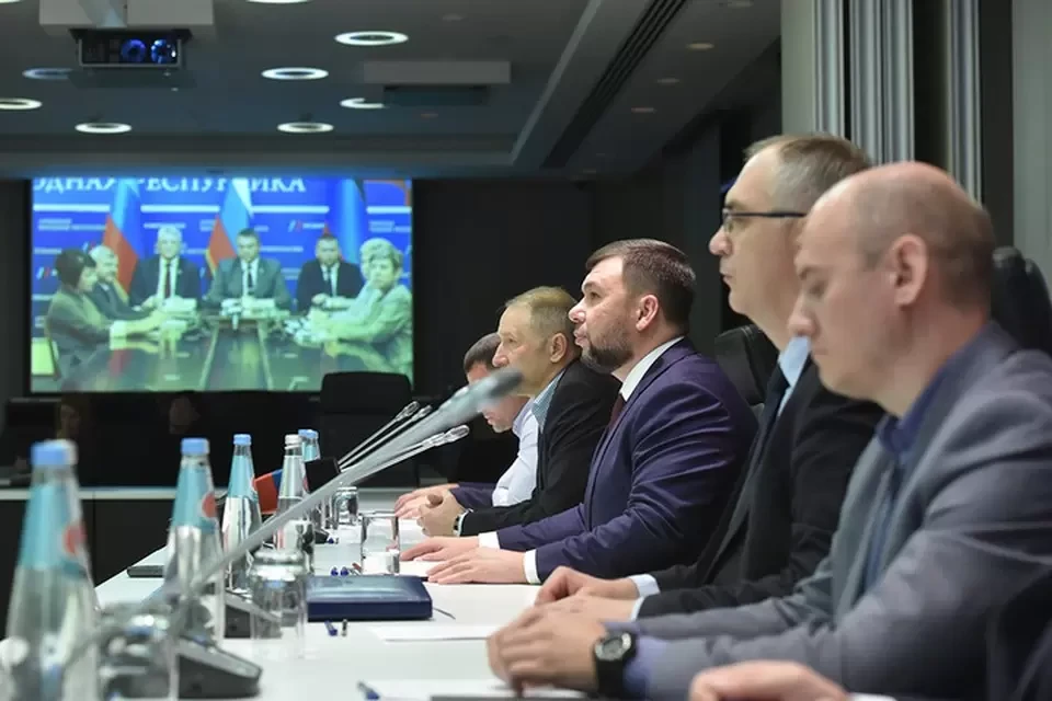 Глава Республики Денис Пушилин заверил, что ничего критического не ожидается, но этот период необходимо прожить. Фото: сайт Главы ДНР
