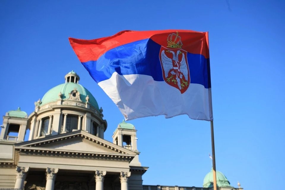 Сербия приняла закон о защите кириллицы