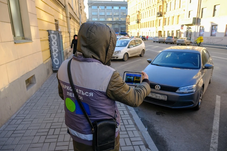 Новая зона платной парковки появится на 71 улице в центре Петербурга.