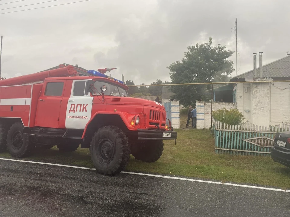 При обнаружении возгорания незамедлительно сообщайте об этом в «Службу спасения» по телефонам «112» или «101».
