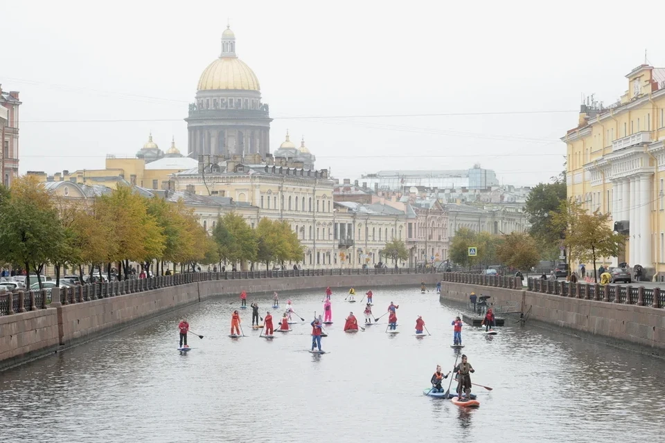"КП" показывает и рассказывает, как прошел День туризма в Петербурге.