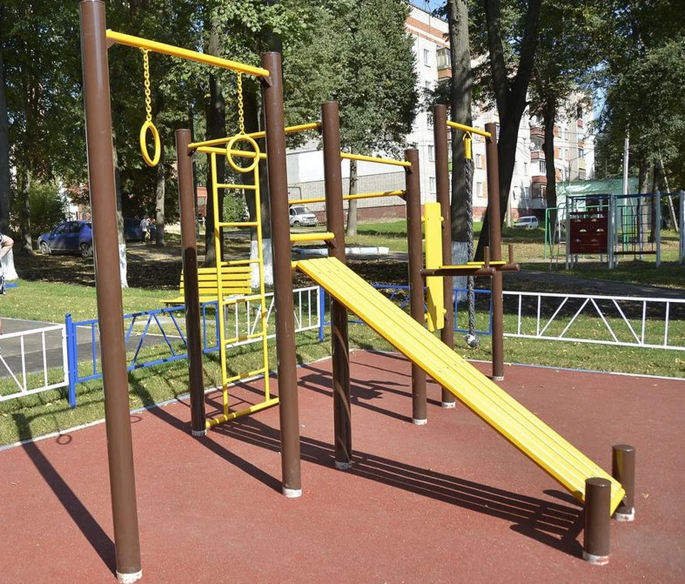 Детская площадка на Казанской набережной в Туле не соответствовала требованиям безопасности